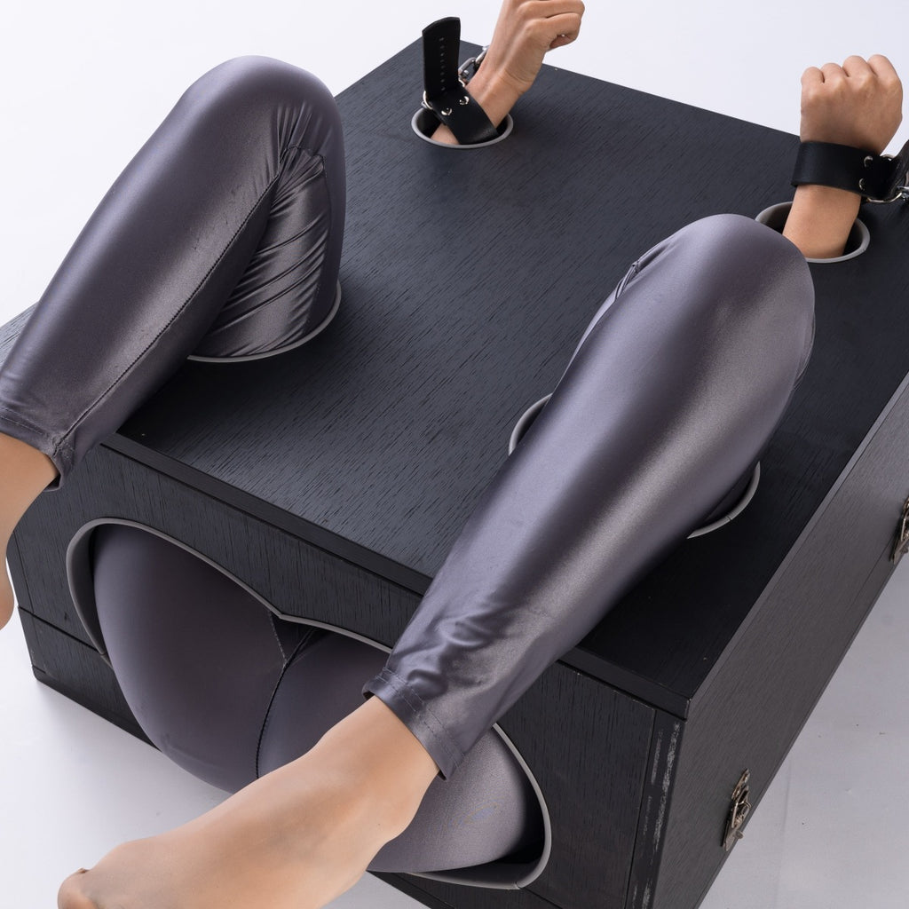 Full-Body Stocks Restraint Box BF41