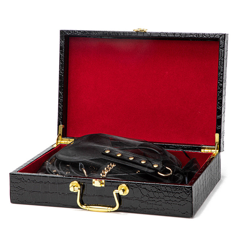 Bondage Kit 8-Piece Set With Storage Case BM74