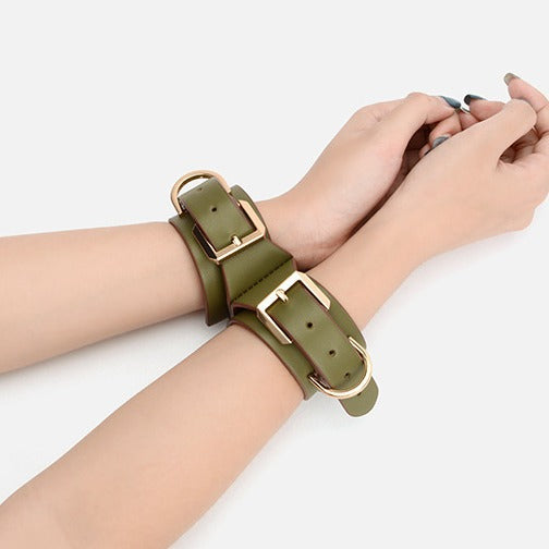 Wide Padded BDSM Wrist Restraint Cuffs BM115