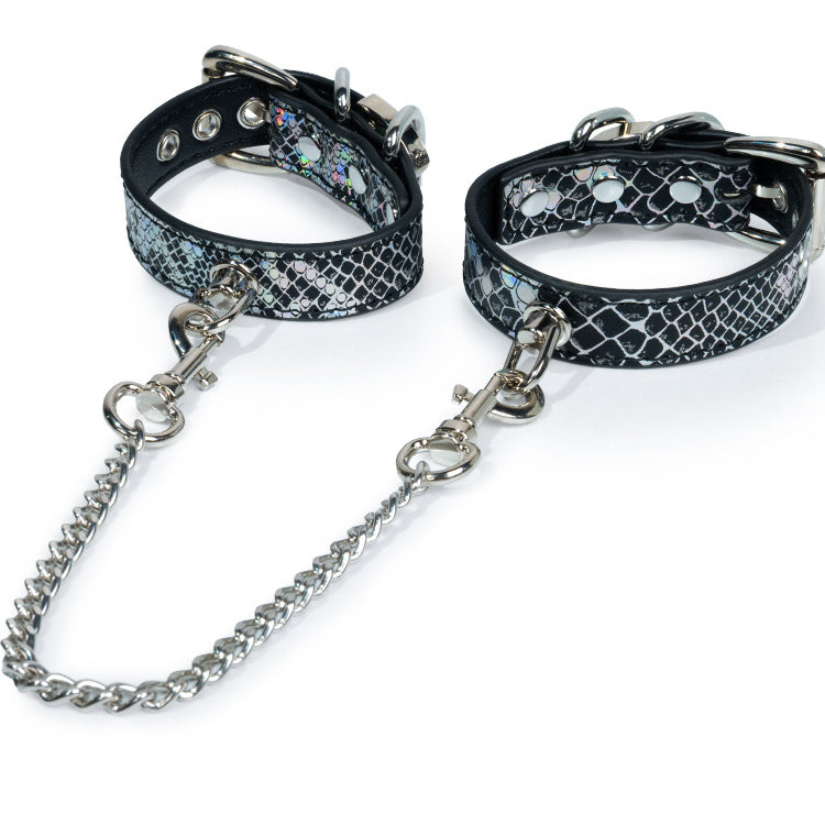 Snakeskin-Print BDSM Restraint Cuffs with Connecting Chain BM119