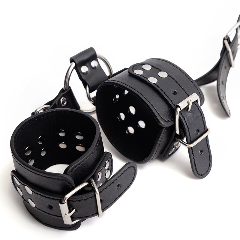 Adjustable BDSM Wrist Cuffs and Collar Restraint Set