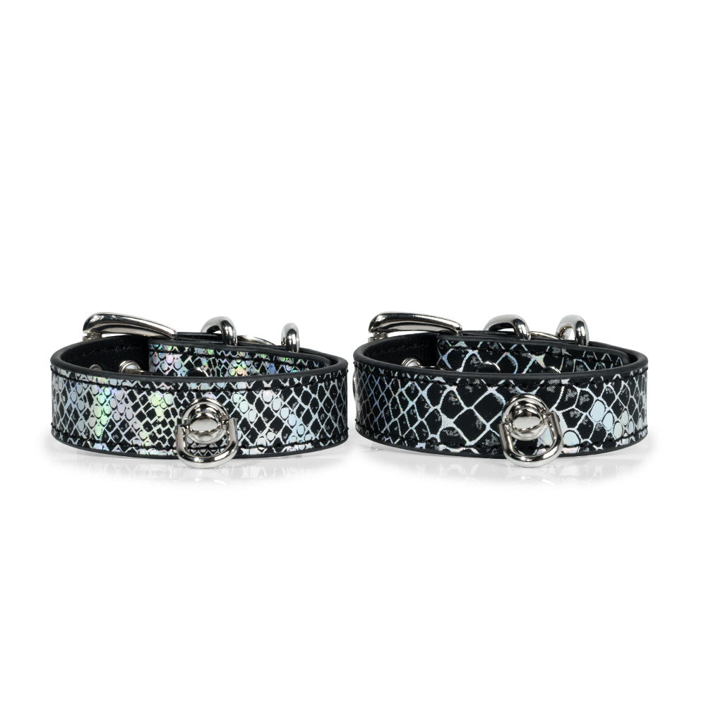 Snakeskin-Print BDSM Restraint Cuffs with Connecting Chain BM119