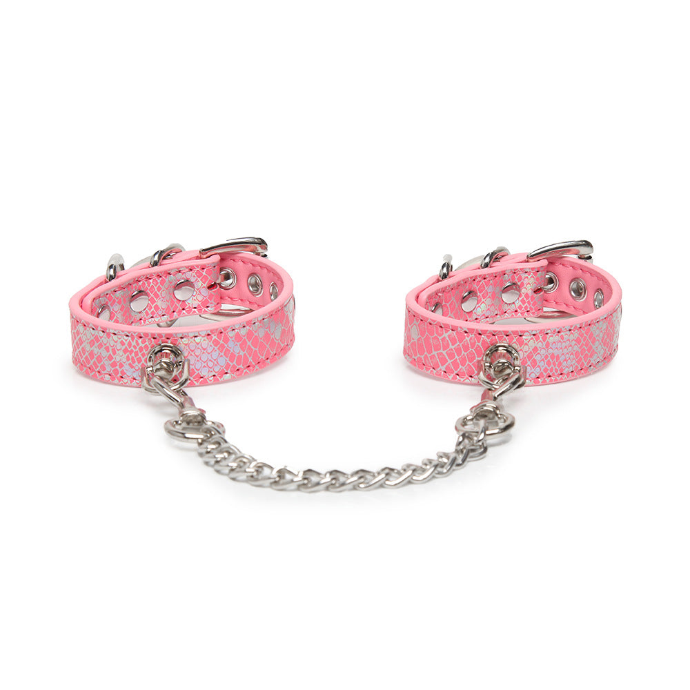 Snakeskin-Print BDSM Restraint Cuffs with Connecting Chain BM119