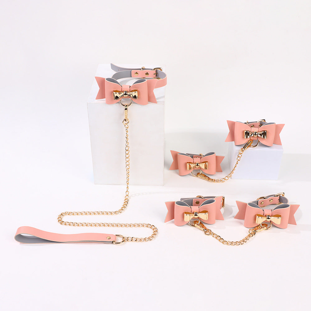 Bow Tie Fetish Collar & Cuffs Set BM107